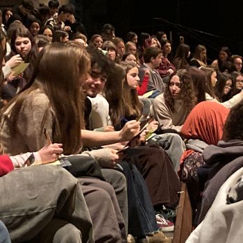 „End to begin“: Die 2EK auf der Suche nach einer lebenswerten Zukunft